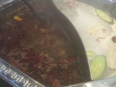 -重庆德庄火锅(体育中心店)