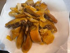 -头上红煨盐鸡·非遗院子餐厅