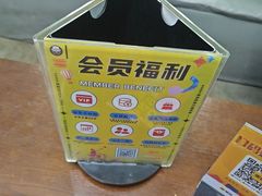 -荒岛实景沉浸密室(江汉路1店)
