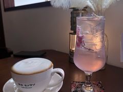 -Café Monson