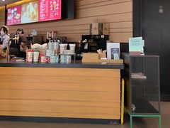 -星巴克(广州中华广场B1层店)