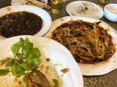 -东北四季饺子王(华山路店)