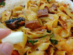 牛肉臊子宽面-马振面(小皮院店)