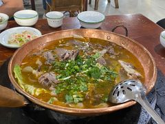 -朝伟清真铜瓢牛肉馆(三十年老·店)