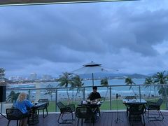 -JW万豪厨房餐厅·滨海草坪烧烤·海鲜·海景(三亚绿发山海天JW万豪酒店)