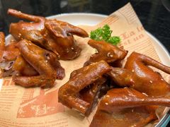 脆皮乳鸽-新南华大酒店(广中店)