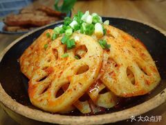 -二孃鸡爪爪(东郊记忆店)