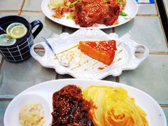 -玛格萝妮比萨屋(四平店)