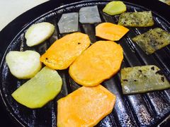 -燚店·铁板鱼蛙·烤肉·烤串(北新桥店)