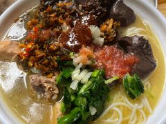 -文山荷鲜居(翠湖店)