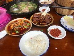 -谢老五跷脚牛肉·非遗传承店