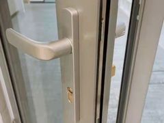 -锁师傅开锁换锁(曹杨路)