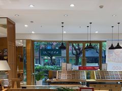 -宝丽眼镜(湖墅店)