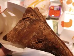 黑黑好巧三角派-麦当劳(明湖店)