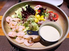 牛油果鲜虾沙拉-秀·爱尔兰餐吧(上海路店)