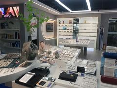 -视野联行眼镜(第一国际店)