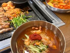 -韩阳王石板烤肉