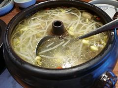 -云海肴·汽锅鸡·云南菜(天山百盛优客店)