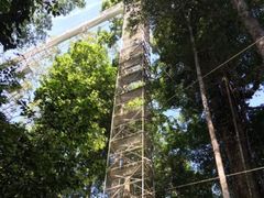 -乌鲁淡布隆国家公园