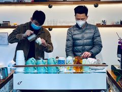 -Line 咖啡(石厦花园店)