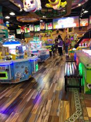 -卡通尼乐园(天一广场店)
