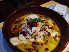 酸菜巴沙鱼片-大碗先生(方圆荟店)