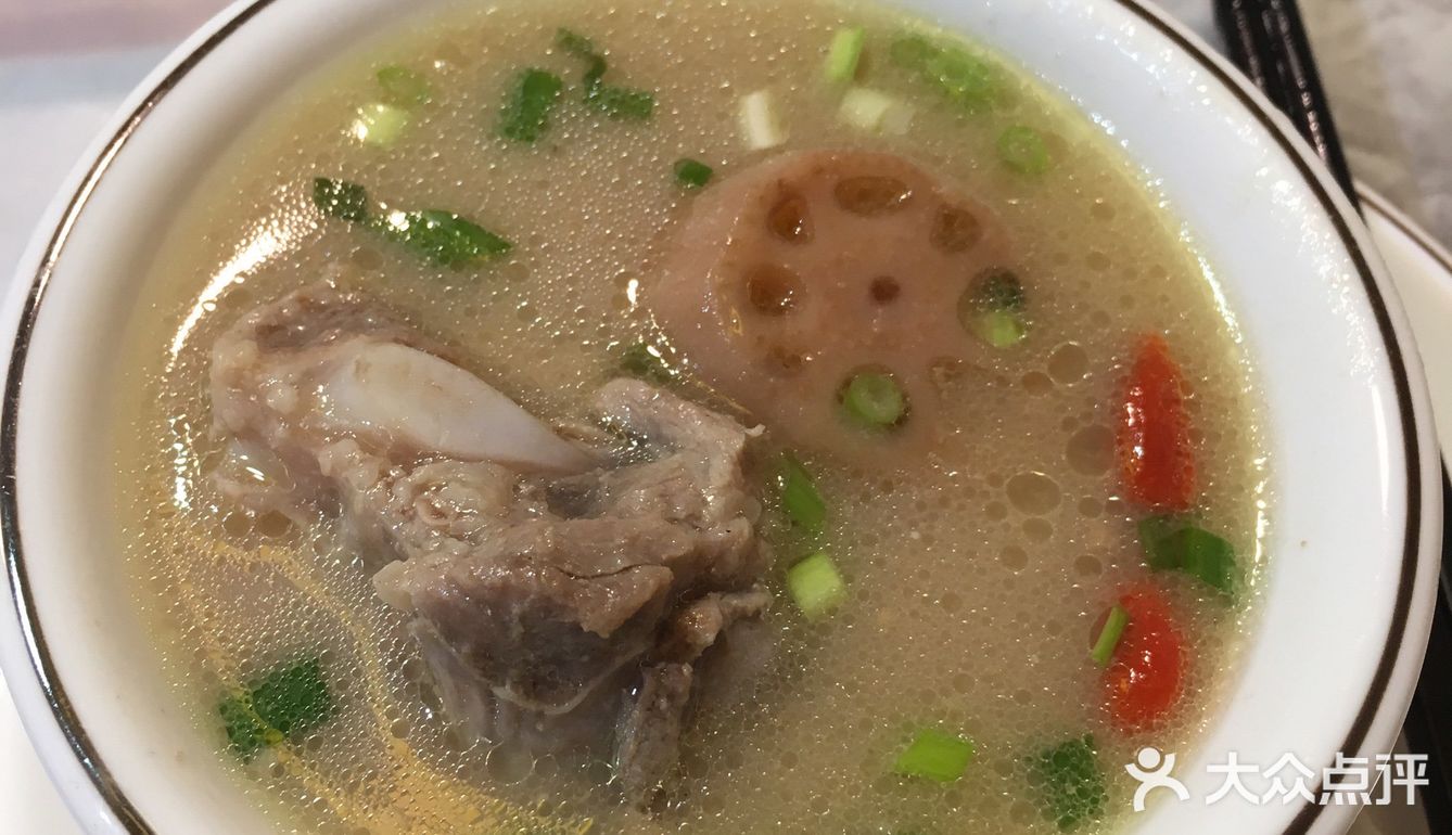 天很热，还是要去喝这一家藕汤！