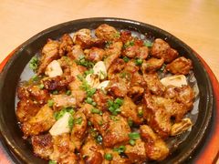 铁盘烤肉-海派美食·家宴海鲜青岛菜·石锅鲽鱼头(东方城店)