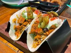-Famous肥猫墨西哥音乐餐吧(五棵松华熙LIVE店)