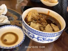 -笑来喜馄饨小笼工坊店(湖滨街店)
