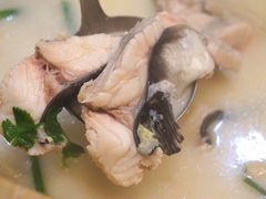 -鲜呦蒸汽石锅鱼(北辰路店)