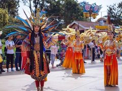 -七彩云南欢乐世界