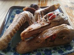 鸭头-老火车站牛肉粉