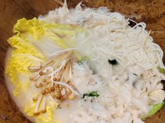 -云荷里·蒸汽石锅鱼·云南菜(中发百旺店)
