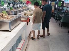 -金滏山烤肉·海鲜·火锅自助餐厅(襄阳万达店)