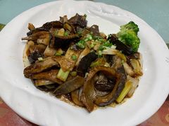 葱烧通天参-皇宫大酒店