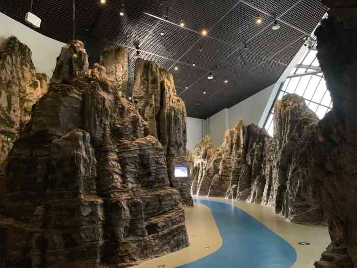 房山世界地质公园博物馆-"去云居寺或者十渡,路过可以过来看看,没必.