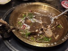 -周老三跷脚牛肉·全牛火锅(非遗传承店)