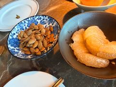 -新荣记(BFC外滩金融中心店)