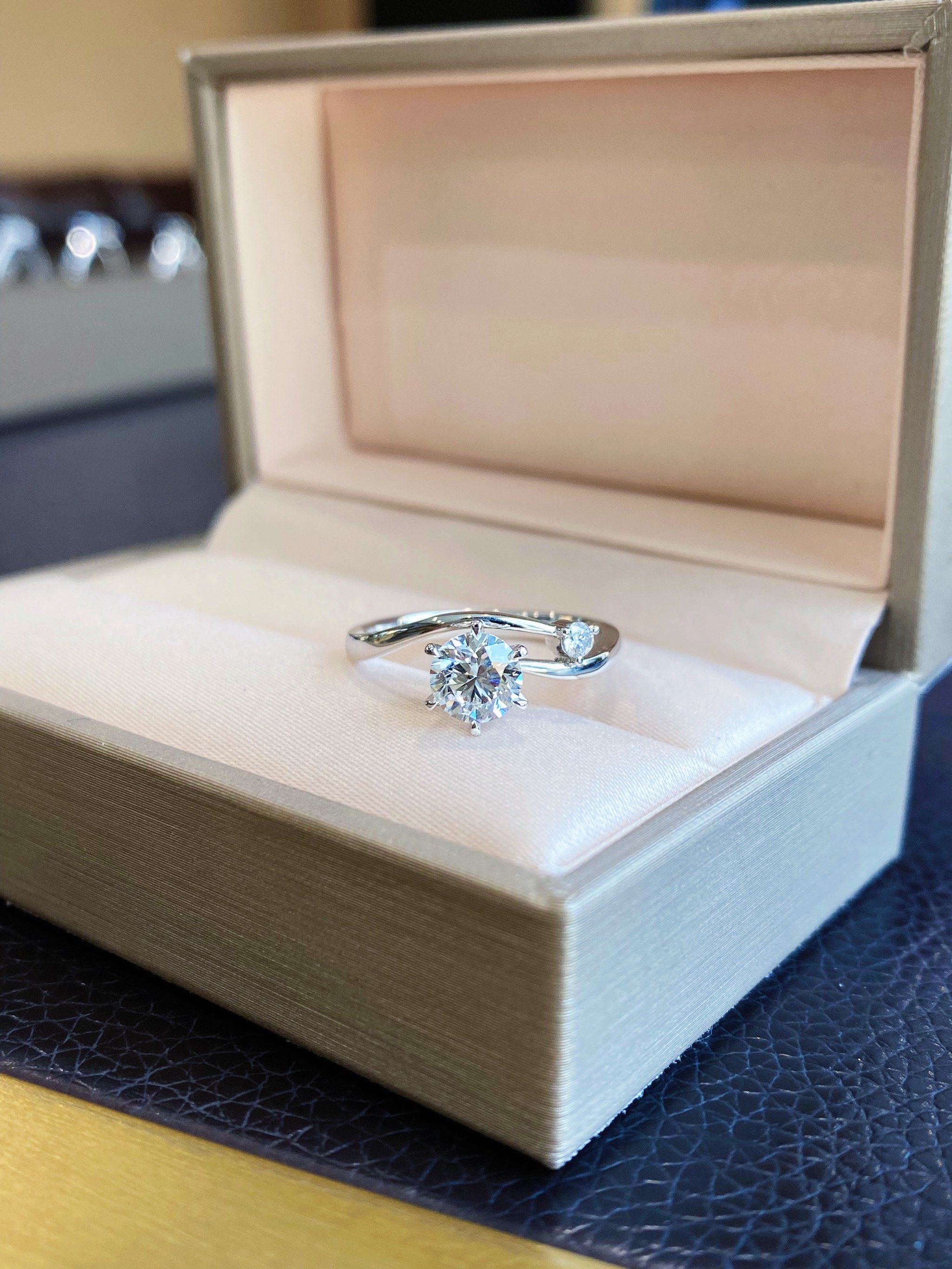 气质款闪耀双钻钻戒💍