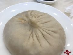 蟹黄汤包-怡园饭店-餐厅(四望亭店)