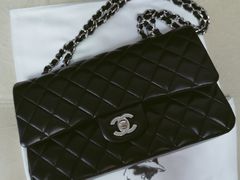 -CHANEL(恒隆广场店)