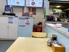 大堂-金诚张妈妈羊汤·驴肉火烧(旧宫佳和园店)