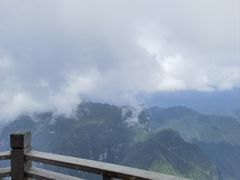 -富正毅三下锅·湘西韵味(天门山索道店)