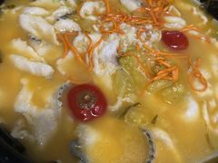 -山城外·非遗酸菜鱼(蜀都万达店)