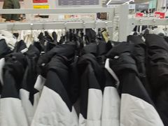 -BIGOFFS 超级折扣(仁恒伊势丹店)