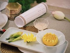 -湖影中餐厅·南京金茂威斯汀大酒店
