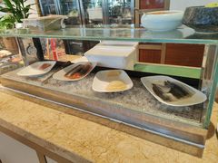 -大中华希尔顿酒店-念自助餐·海南美食·三文鱼