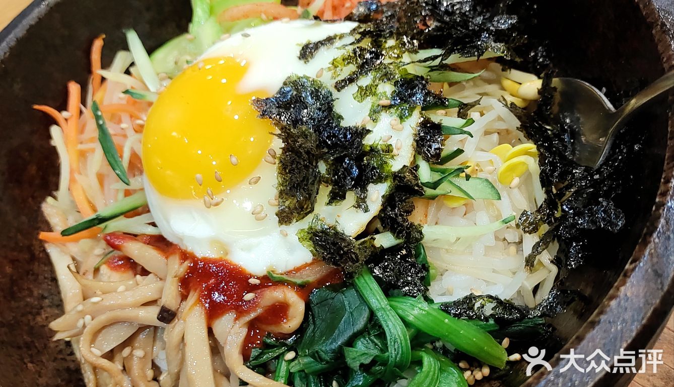 从韩剧里走出来的烤肉店，一口一口炫到饱[调皮]