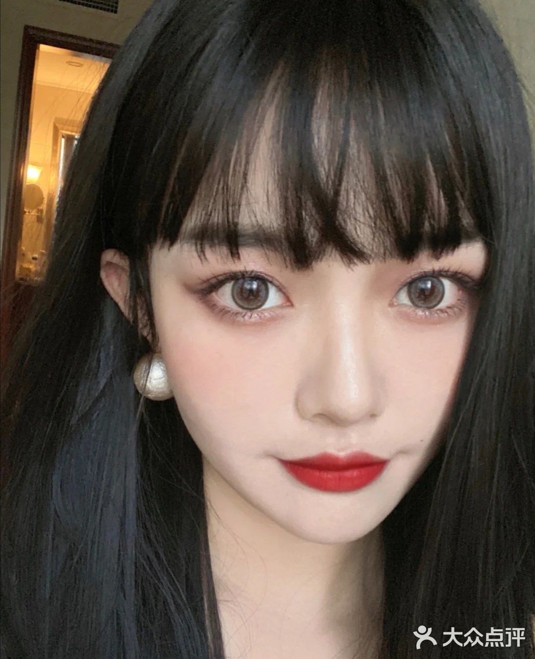 漫画刘海标配眼珠子，选的直径比较大的